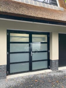 LL-gevuld-met-gesatineerd-glas